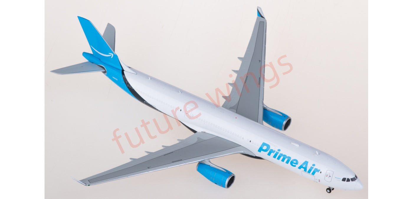 1:400 JC Wings SA4031 Amazon Prime Air Airbus A330-300P2F N4621K Aircraft Model+Tractor