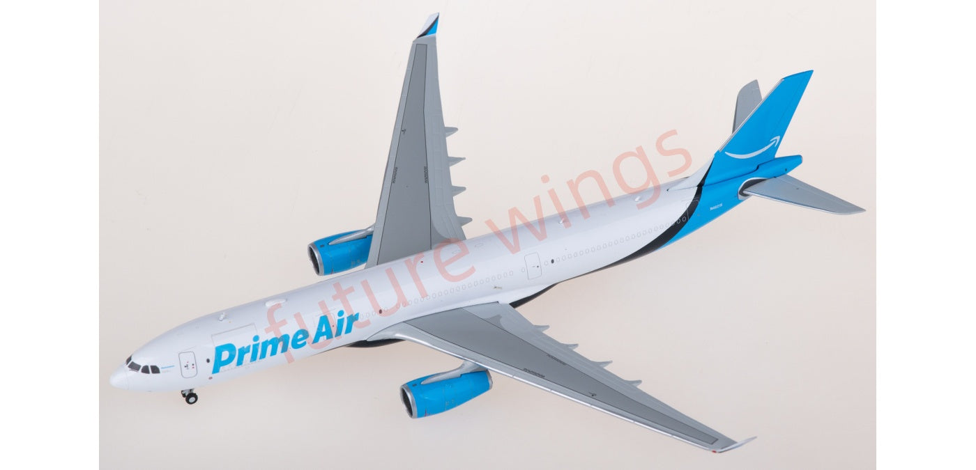1:400 JC Wings SA4031 Amazon Prime Air Airbus A330-300P2F N4621K Aircraft Model+Tractor