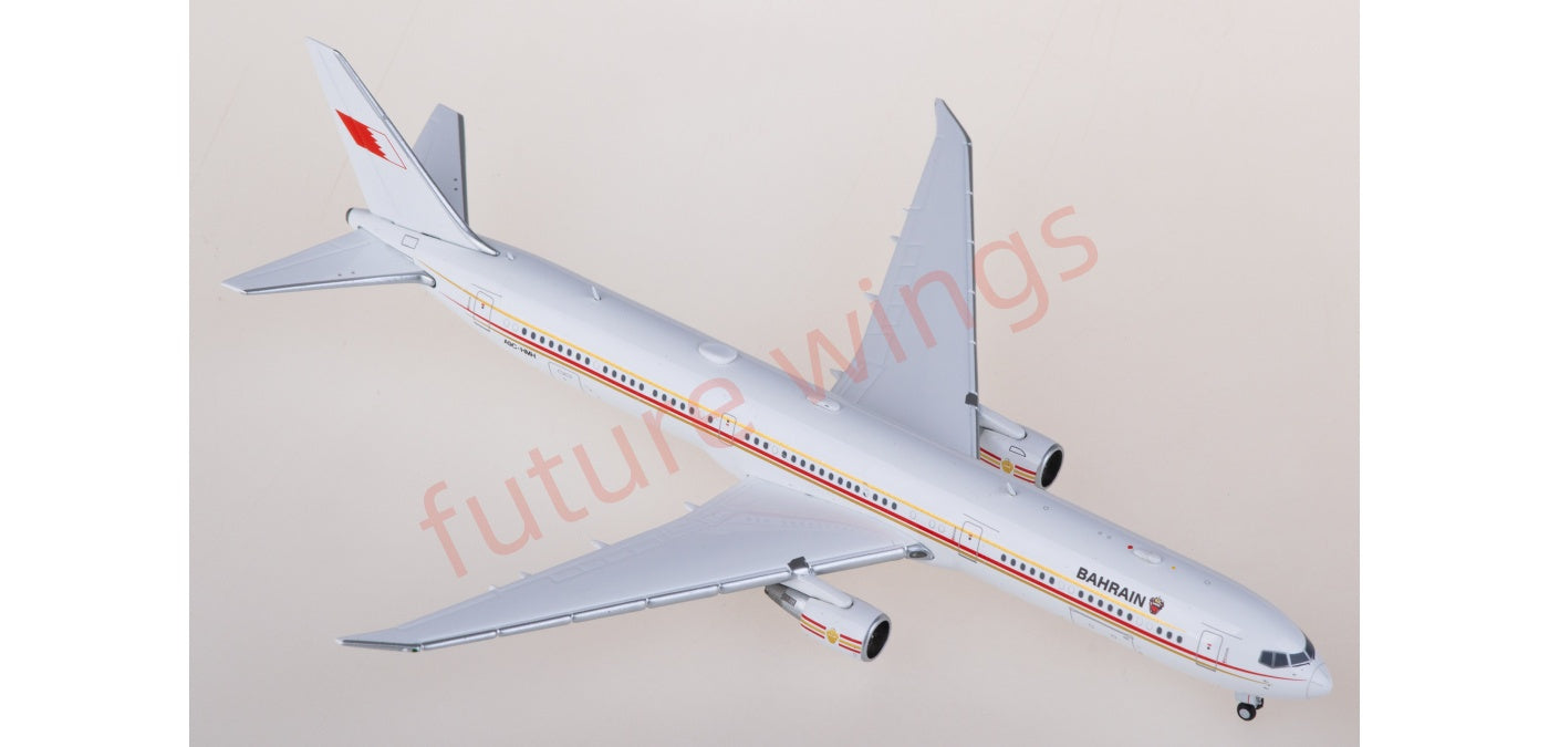 1:400 JC Wings LH4365 Bahrain Royal Flight Boeing 767-400ER A9C-HMH Aircraft Model+Free Tractor