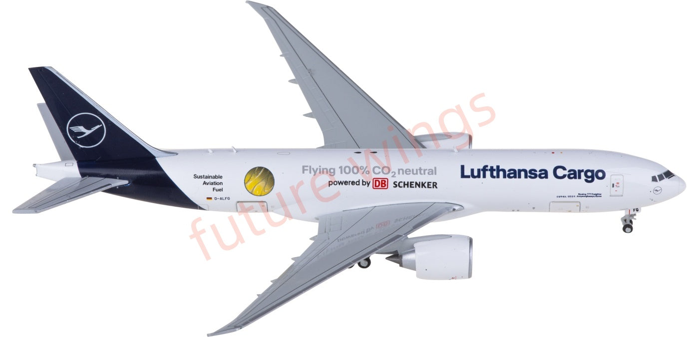 1:400 JC Wings XX40226C Lufthansa Cargo Boeing 777-200LRF D-ALFG Aircraft Model+Free Tractor