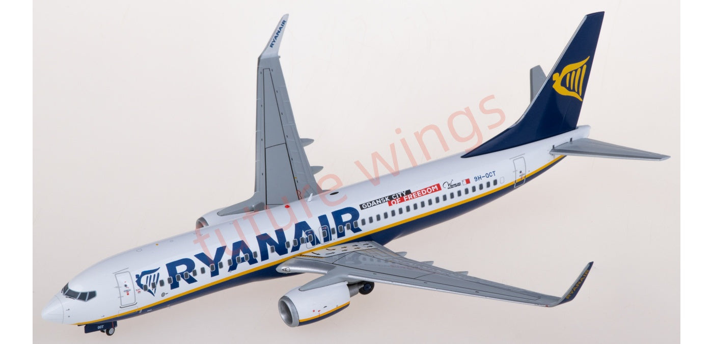 1:200 JC Wings XX2440 Ryanair Boeing 737-800 9H-QCT Diecast Model With Stand