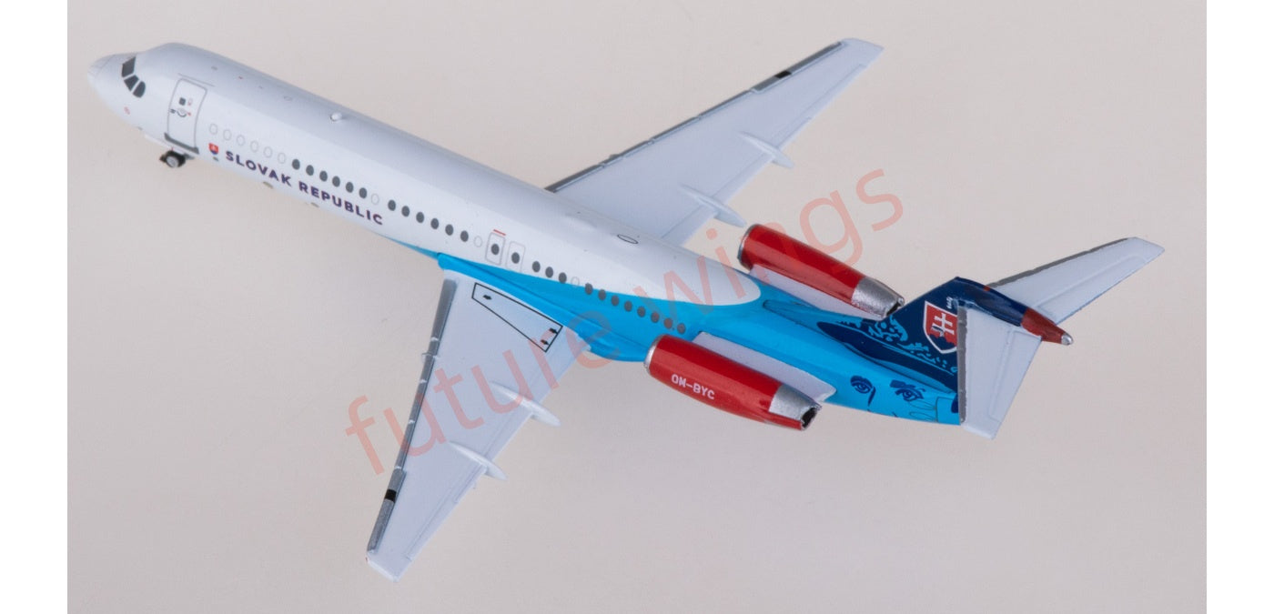 1:400 JC Wings LH4236 Slovakia Government Flying Service Fokker 100 OM-BYC Aircraft Model+Free Tractor