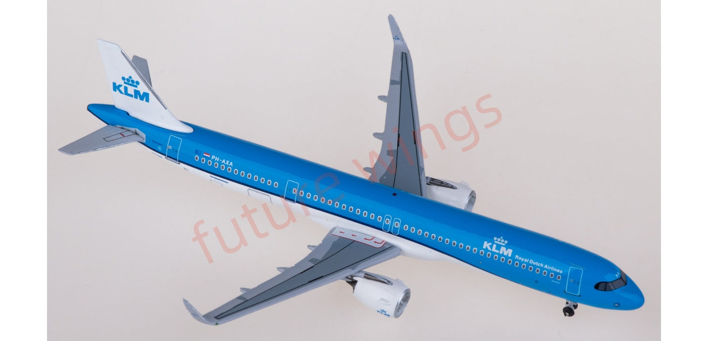 1:400 AeroClassics AC411206 KLM Airbus A321neo PH-AXA Aircraft Model+Free Tractor