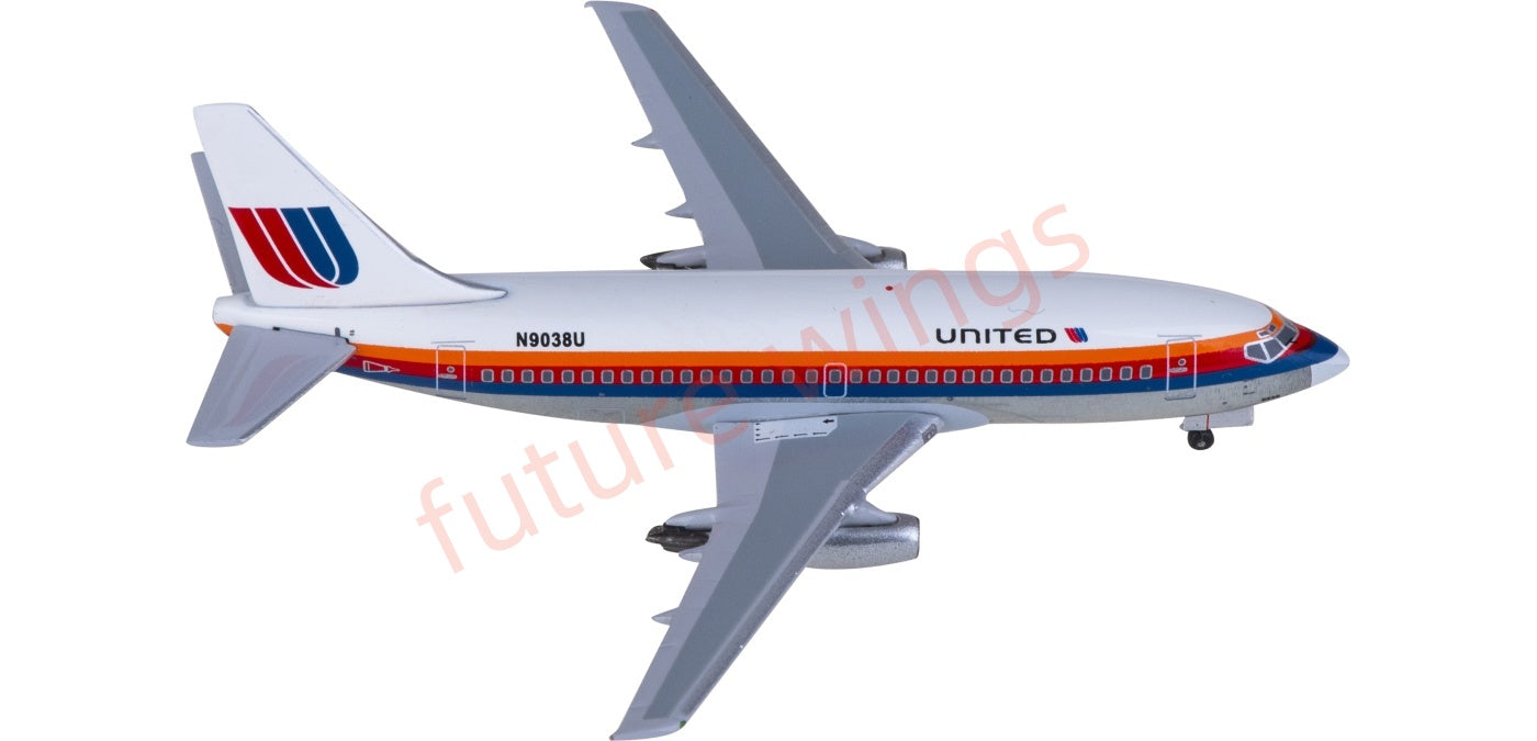 1:400 AeroClassicsAC411372 United Airlines Boeing 737-200 N9038U Aircraft Model+Free Tractor