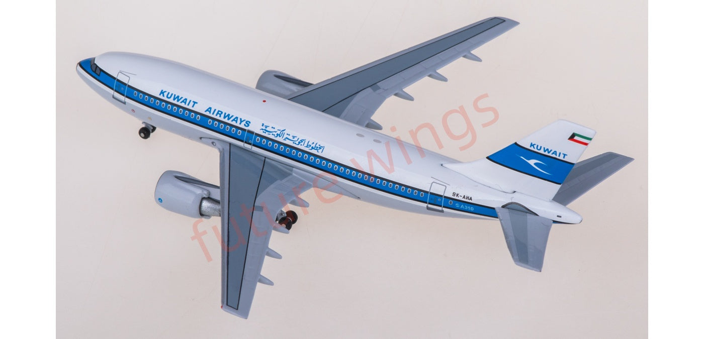 1:400 AeroClassics AC411202 Kuwait Airways Airbus A310 9K-AHA Aircraft Model+Free Tractor