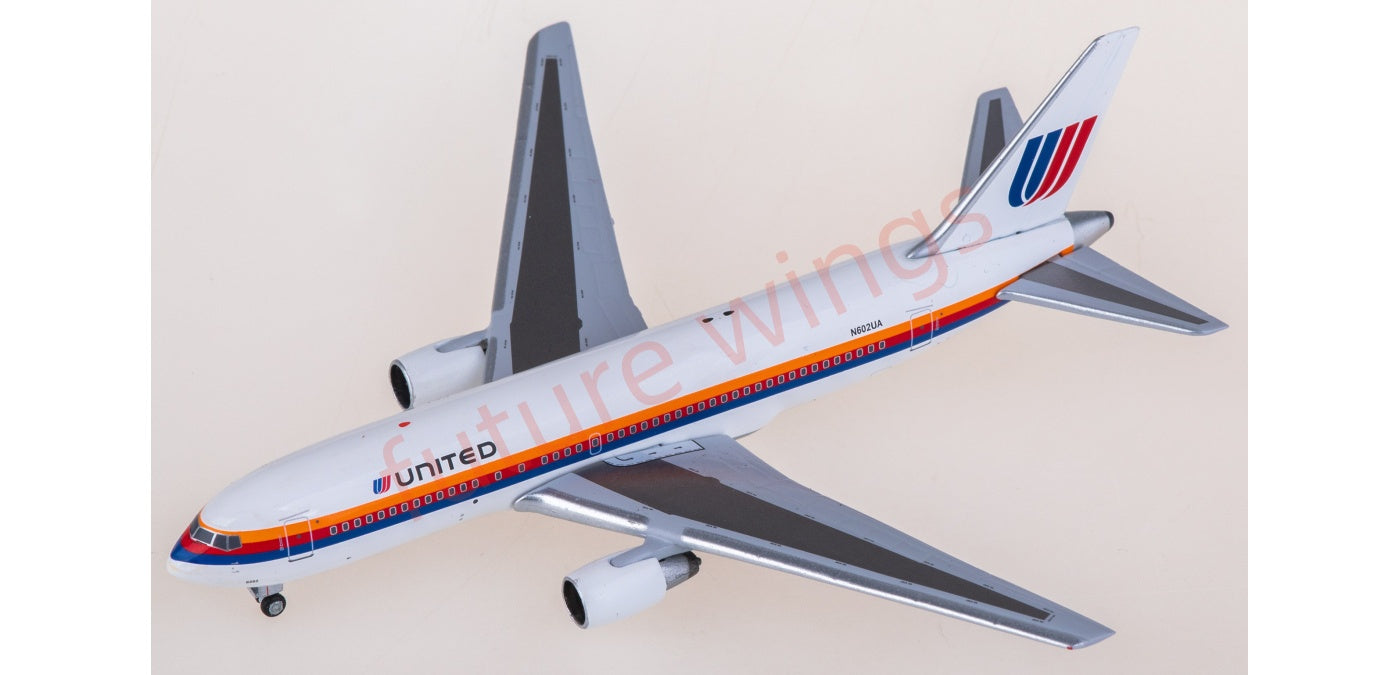 1:400 AeroClassics AC411378 United Airlines Boeing 767-200 N602UA Aircraft Model+Free Tractor