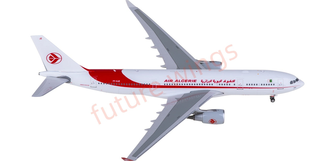 1:400 Phoenix PH11974 Air Algerie Airbus A330-200 7T-VJZ Aircraft Model+Free Tractor