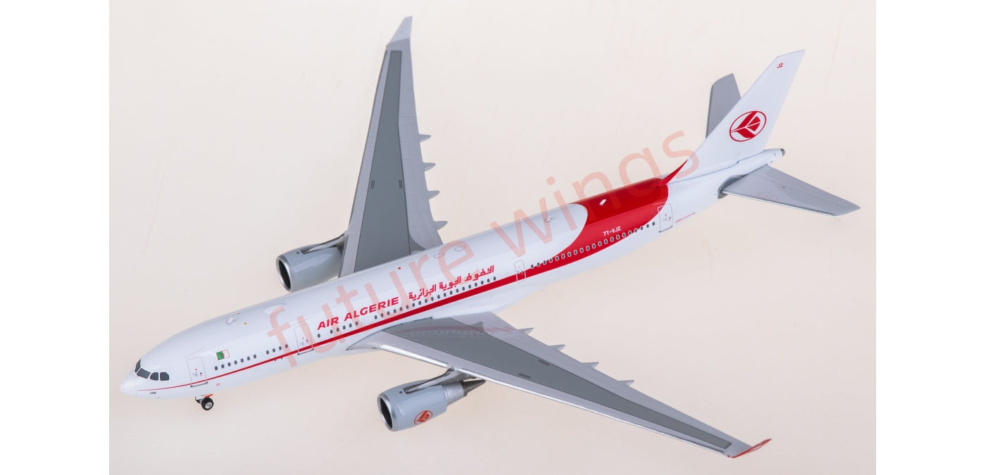 1:400 Phoenix PH11974 Air Algerie Airbus A330-200 7T-VJZ Aircraft Model+Free Tractor