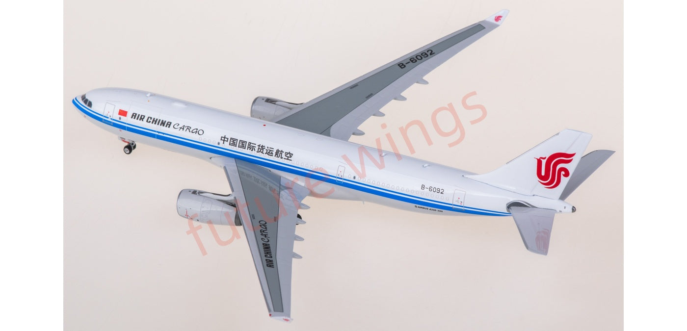 1:400 Phoenix PH11964 Air China Airbus A330-200 B-6092 Aircraft Model+Free Tractor