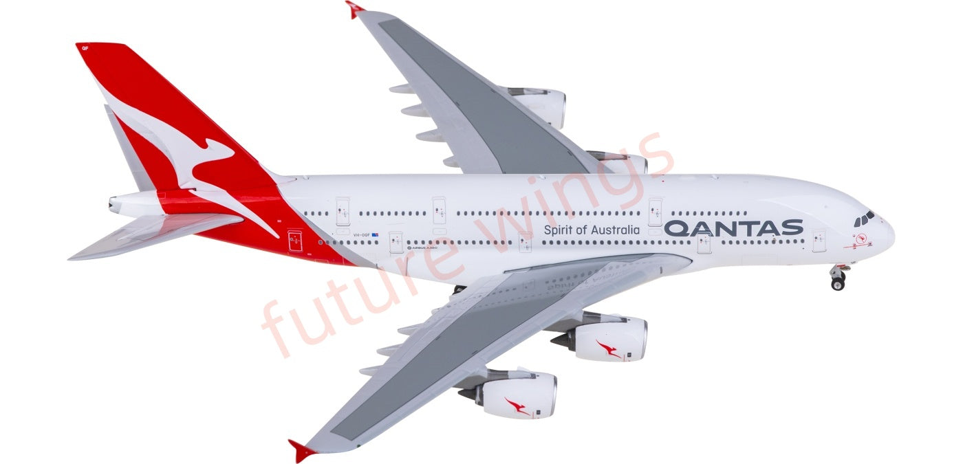 1:400 Phoenix PH04642 Qantas Airways Airbus A380 VH-OQF Aircraft Model+Free Tractor