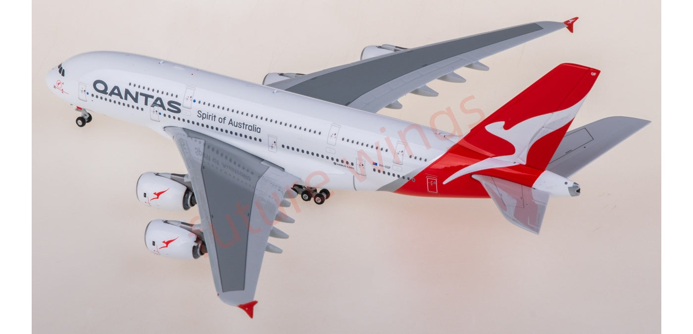1:400 Phoenix PH04642 Qantas Airways Airbus A380 VH-OQF Aircraft Model+Free Tractor