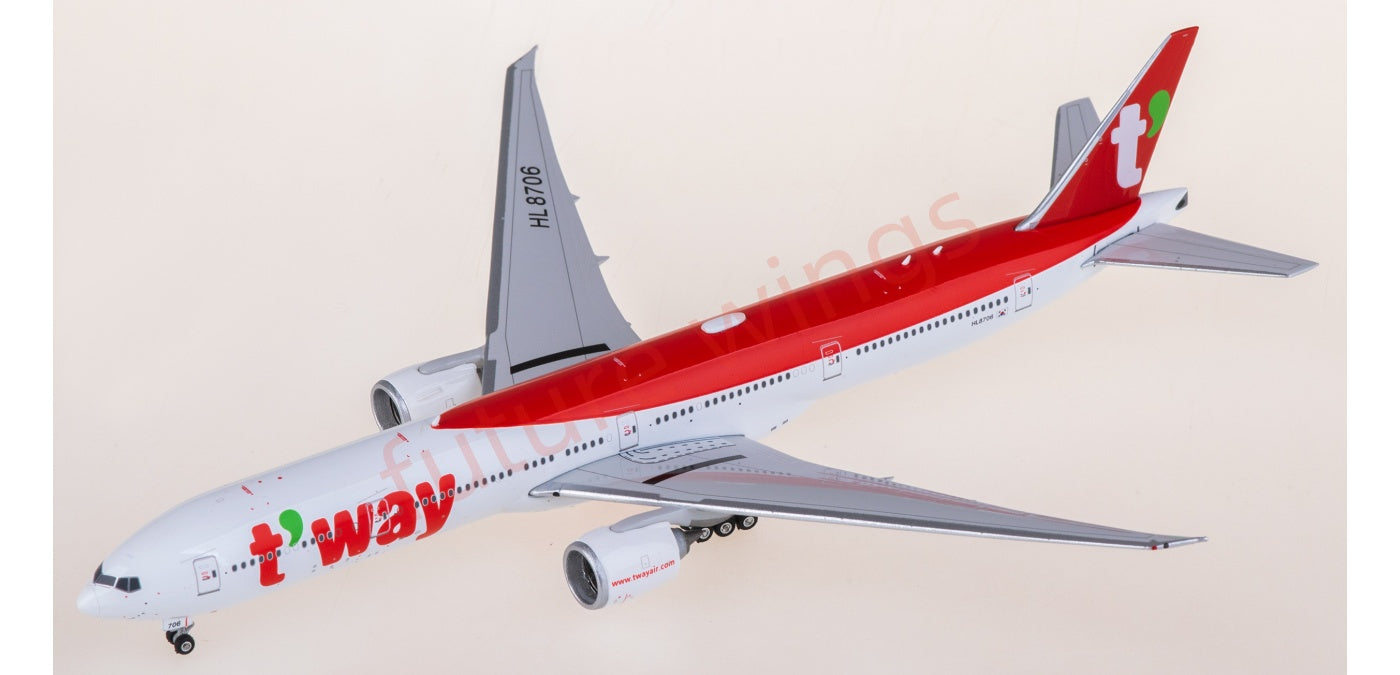 1:400 Phoenix PH11990 TwayAir Boeing 777-300ER HL8706 Aircraft Model+Free Tractor