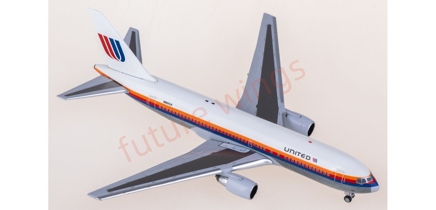 1:400 AeroClassics AC411377 United Airlines Boeing 767-200 N601UA Aircraft Model+Free Tractor
