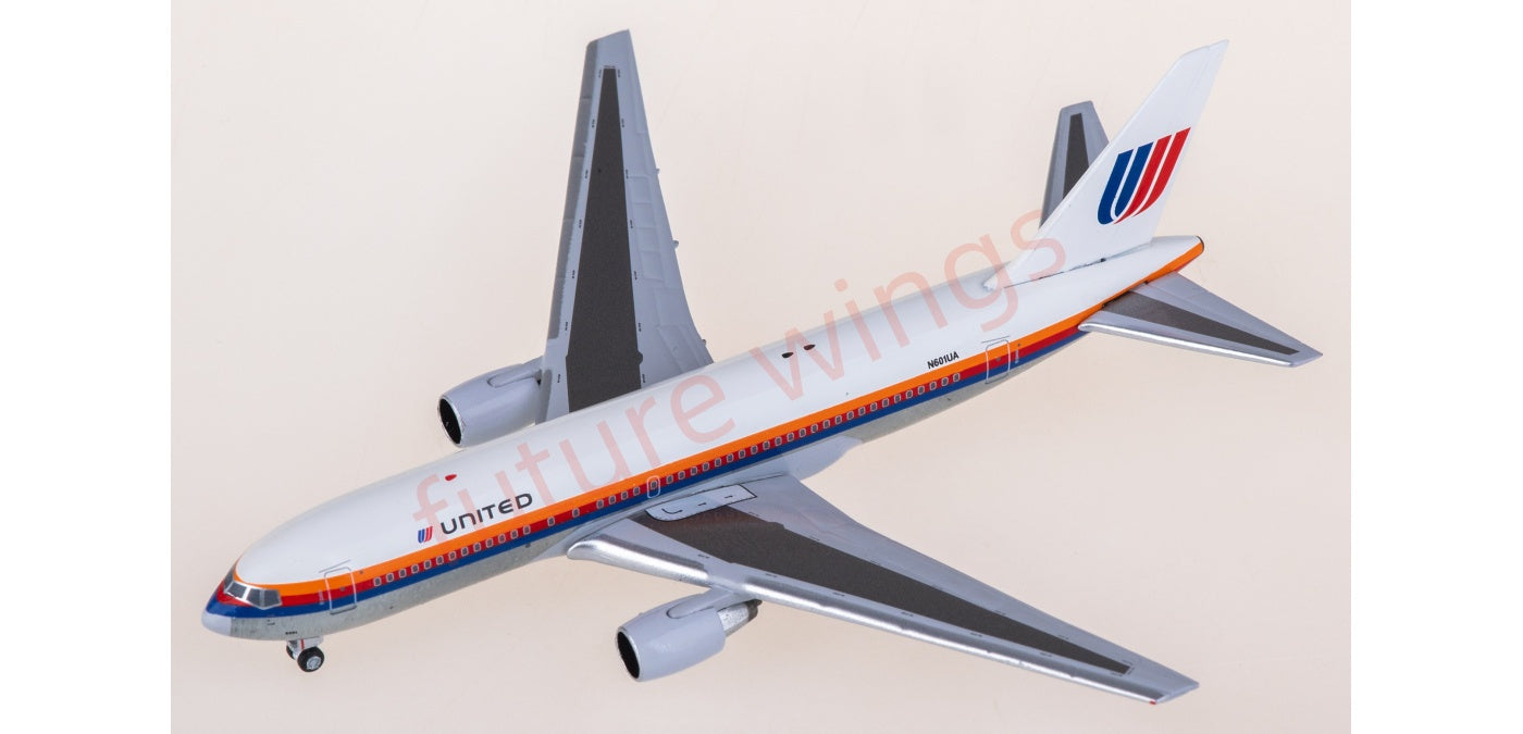 1:400 AeroClassics AC411377 United Airlines Boeing 767-200 N601UA Aircraft Model+Free Tractor