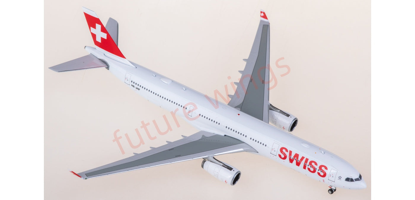 1:400 Phoenix PH11985 Swiss Airbus A330-300 HB-JHF Aircraft Model+Free Tractor