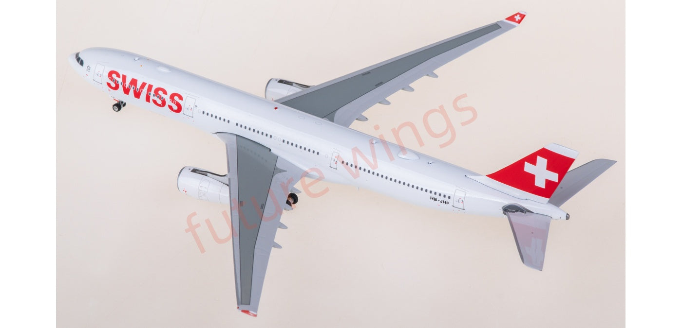 1:400 Phoenix PH11985 Swiss Airbus A330-300 HB-JHF Aircraft Model+Free Tractor
