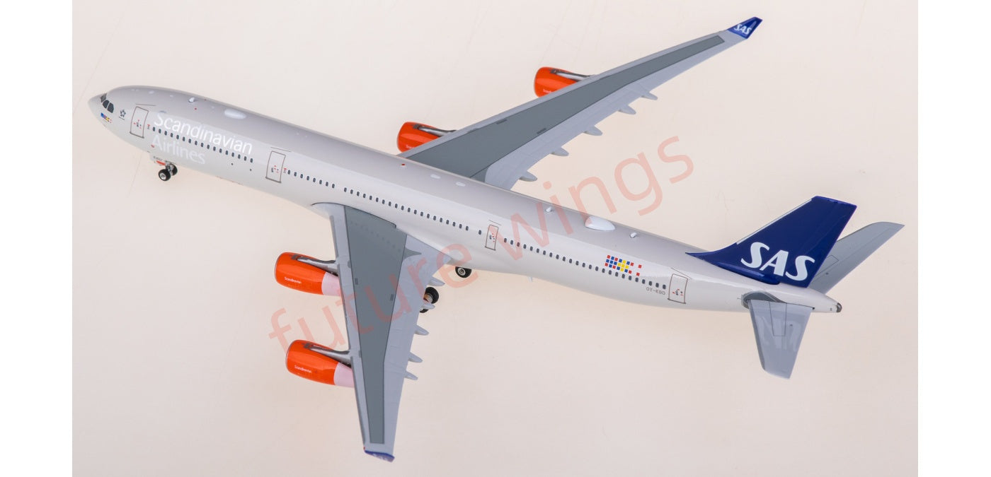 1:400 Phoenix PH12001 SAS Airbus A340-300 OY-KBD Aircraft Model+Free Tractor