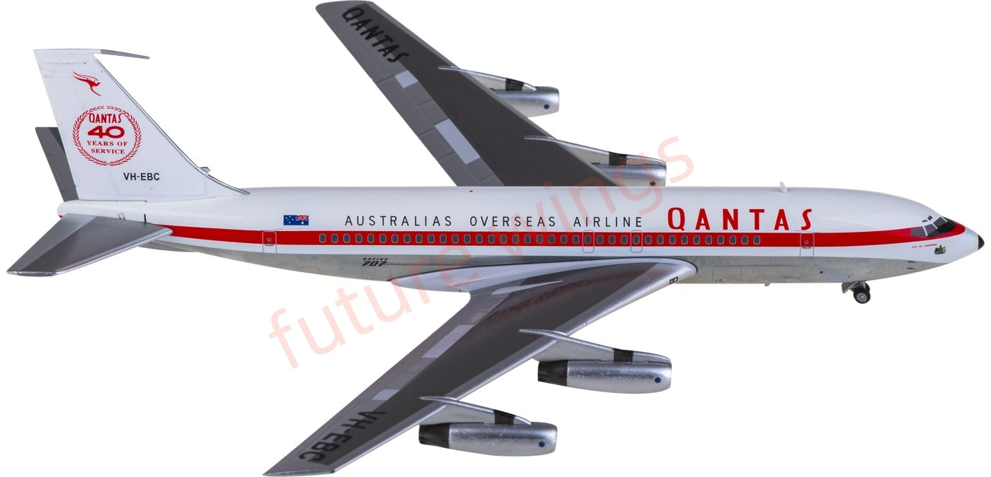 1:200 AeroClassics WM211242 Qantas Airways Boeing 707-100 VH-EBC Aircraft Model