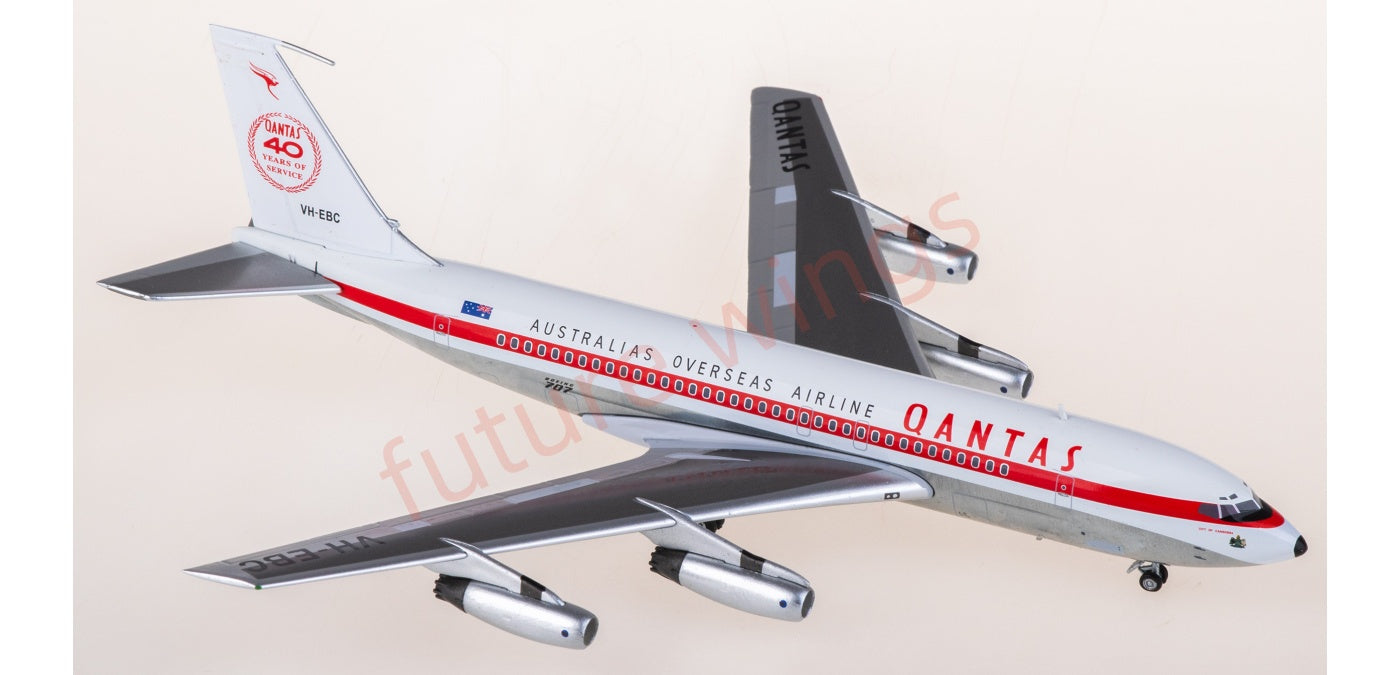 1:200 AeroClassics WM211242 Qantas Airways Boeing 707-100 VH-EBC Aircraft Model