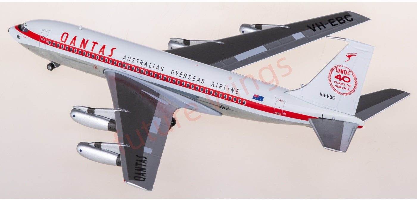 1:200 AeroClassics WM211242 Qantas Airways Boeing 707-100 VH-EBC Aircraft Model
