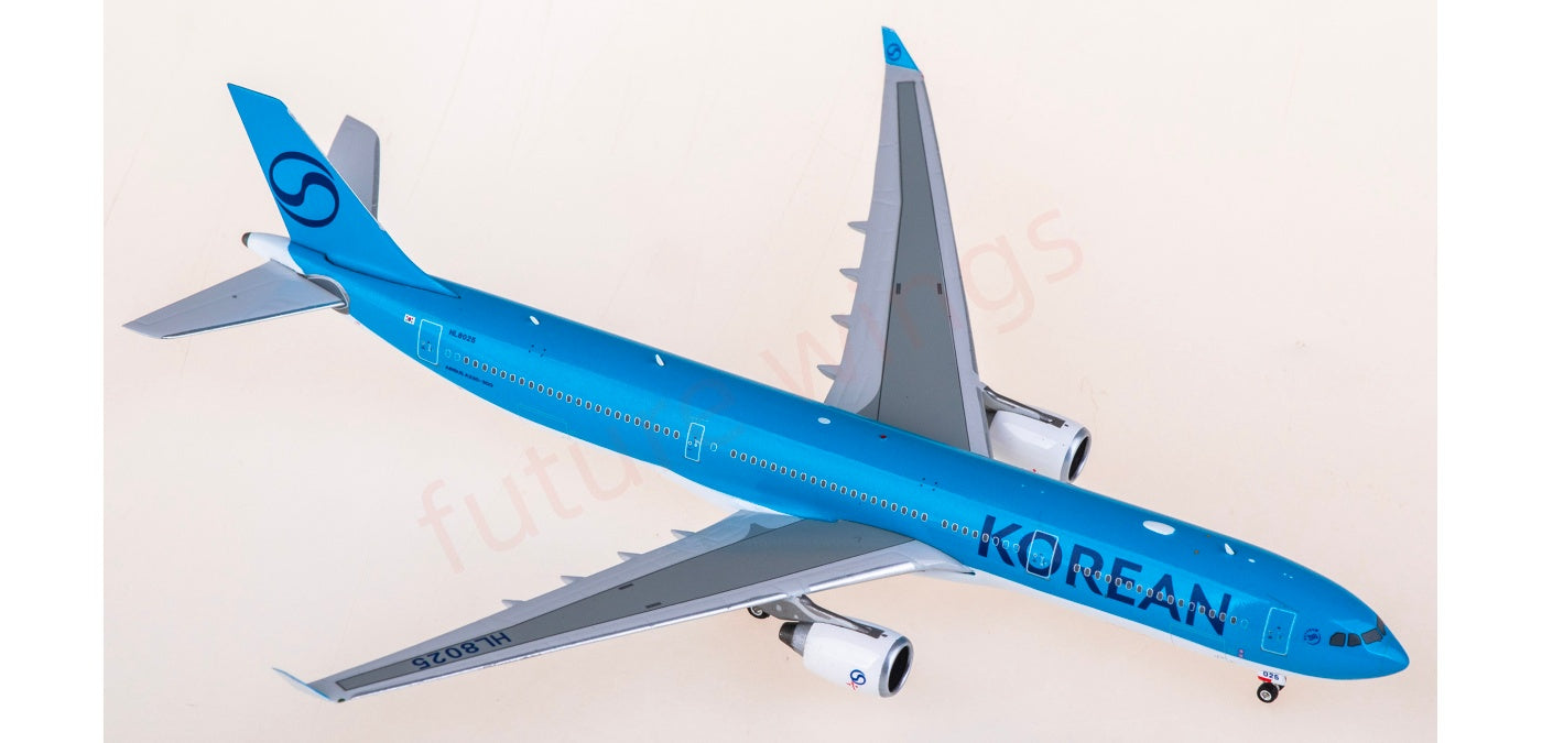 1:400 Phoenix PH04656 Korean Air Airbus A330-300 HL8025 Aircraft Model+Free Tractor