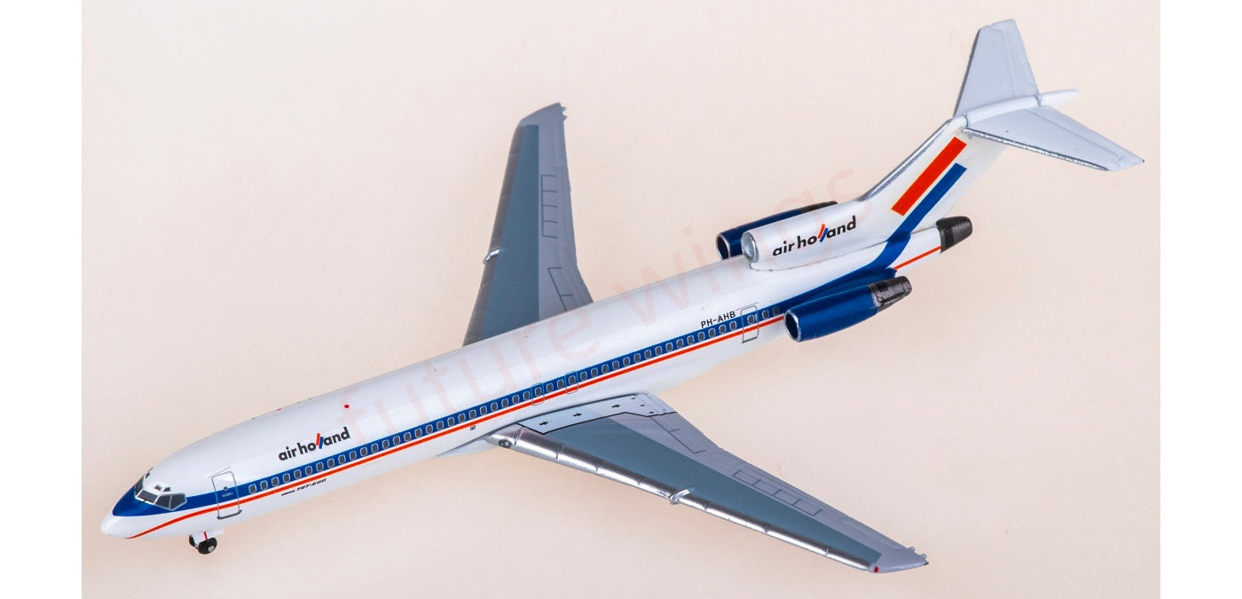 1:400 AeroClassics AC411418 Air Holland Boeing 727-200 PH-AHB Aircraft Model+Free Tractor