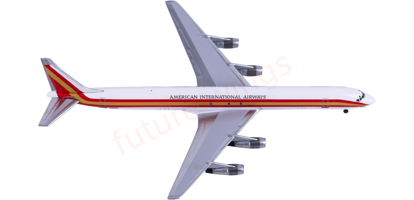 1:400 AeroClassics AC411487 American International Airways Douglas DC-8-61F N24UA Aircraft Model+Free Tractor