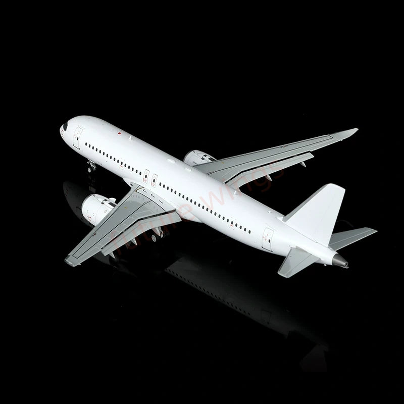 1:200 SQ Wings COMAC C919 Blank Diecast Aircraft Model
