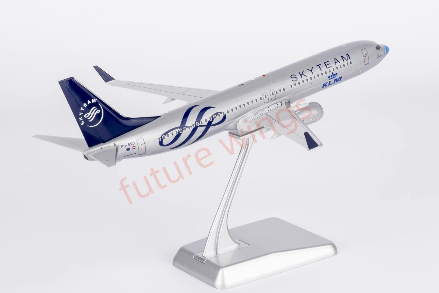 1:200 NG Models NG09005 KLM B737-900ER PH-BXO "Blue Nose" Aircraft Model