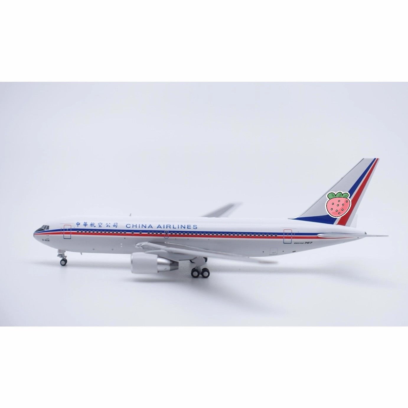 1:400 C Model China Airlines B767-200ER B-1838 Aircraft Model+Free Tractor