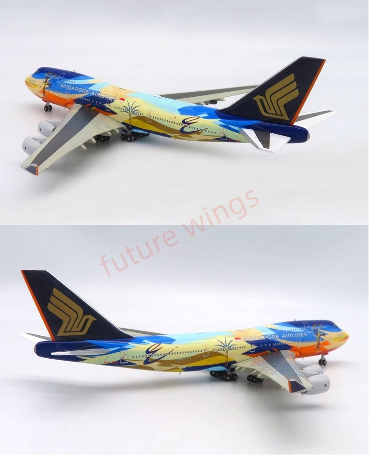 1:400 APOLLO Singapore Airlines B747-400 9V-SPL/9V-SPK Aircraft Model+Free Tractor