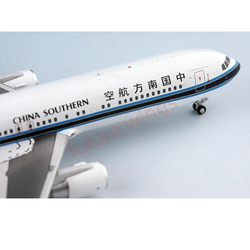 1:400 CW China Southern Airlines B767-300ER B-2561 Aircraft Model+Free Tractor