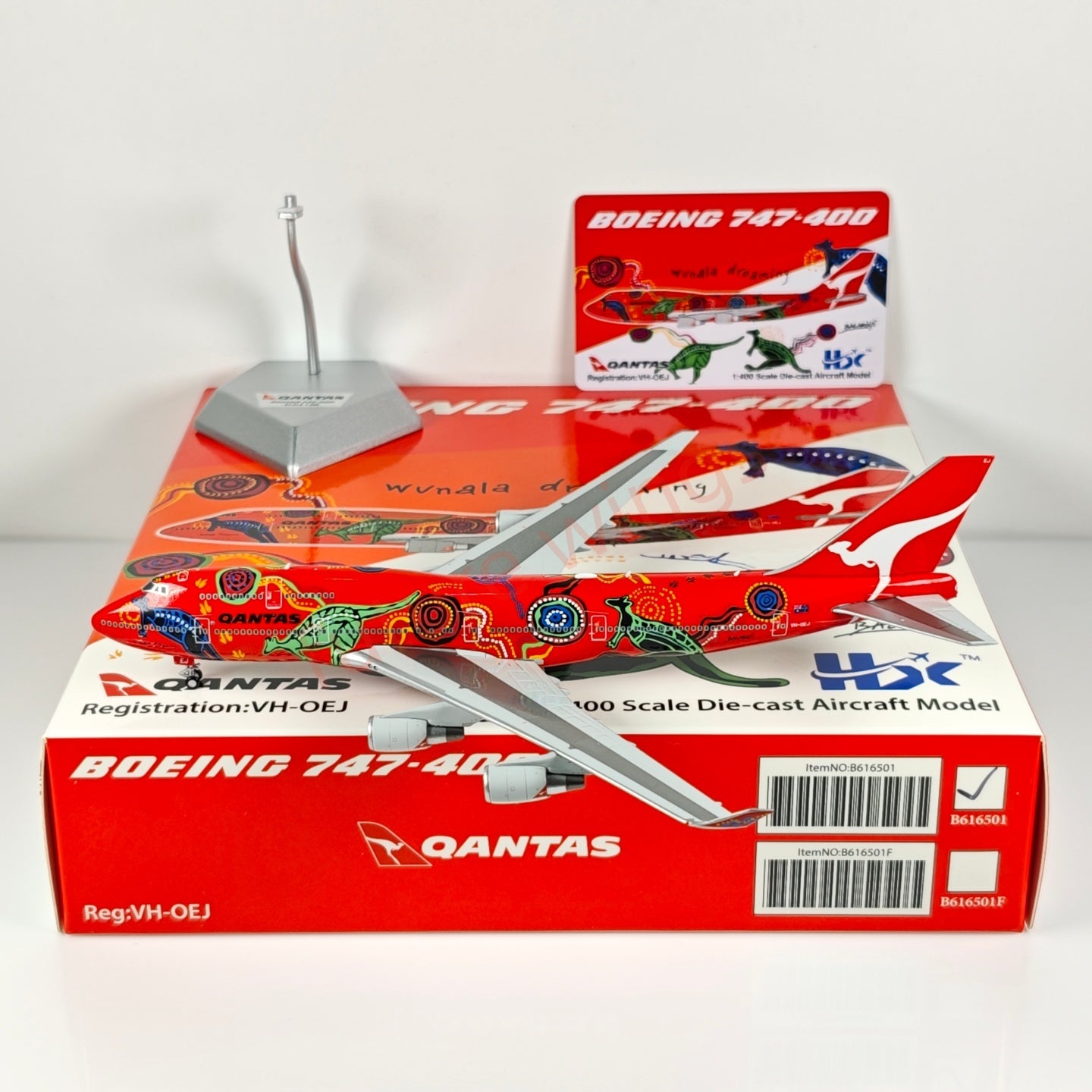 1:400 HX Models Qantas Airways B747-400 VH-OEJ Aircraft Model Free Tractor +Stand