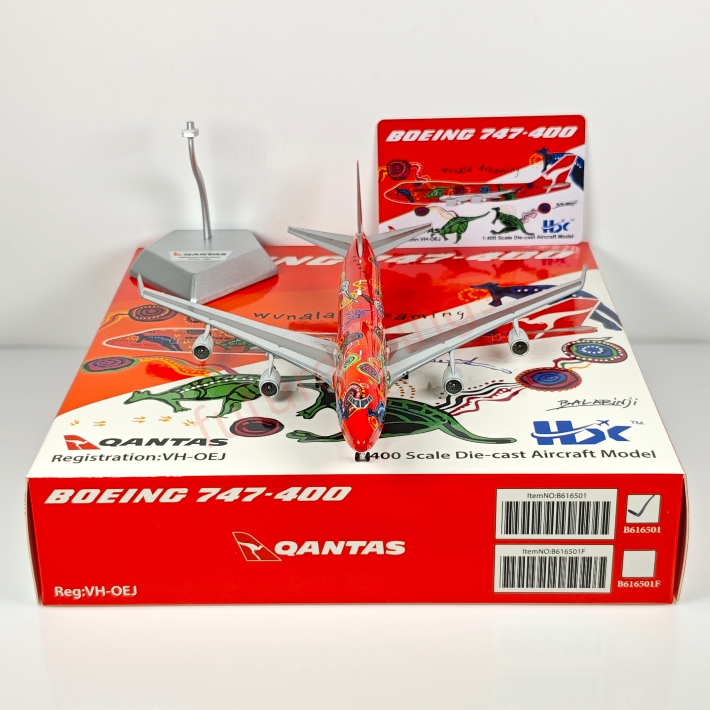 1:400 HX Models Qantas Airways B747-400 VH-OEJ Aircraft Model Free Tractor +Stand