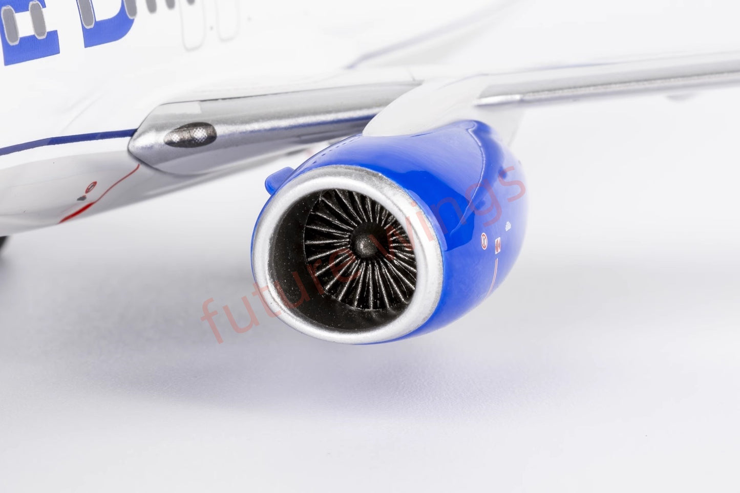 1:200 NG Models NG09002 United Airlines B737-900ER N38459 Aircraft Model With Stand
