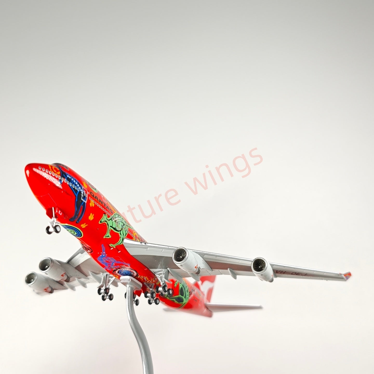 1:400 HX Models Qantas Airways B747-400 VH-OEJ Aircraft Model Free Tractor +Stand