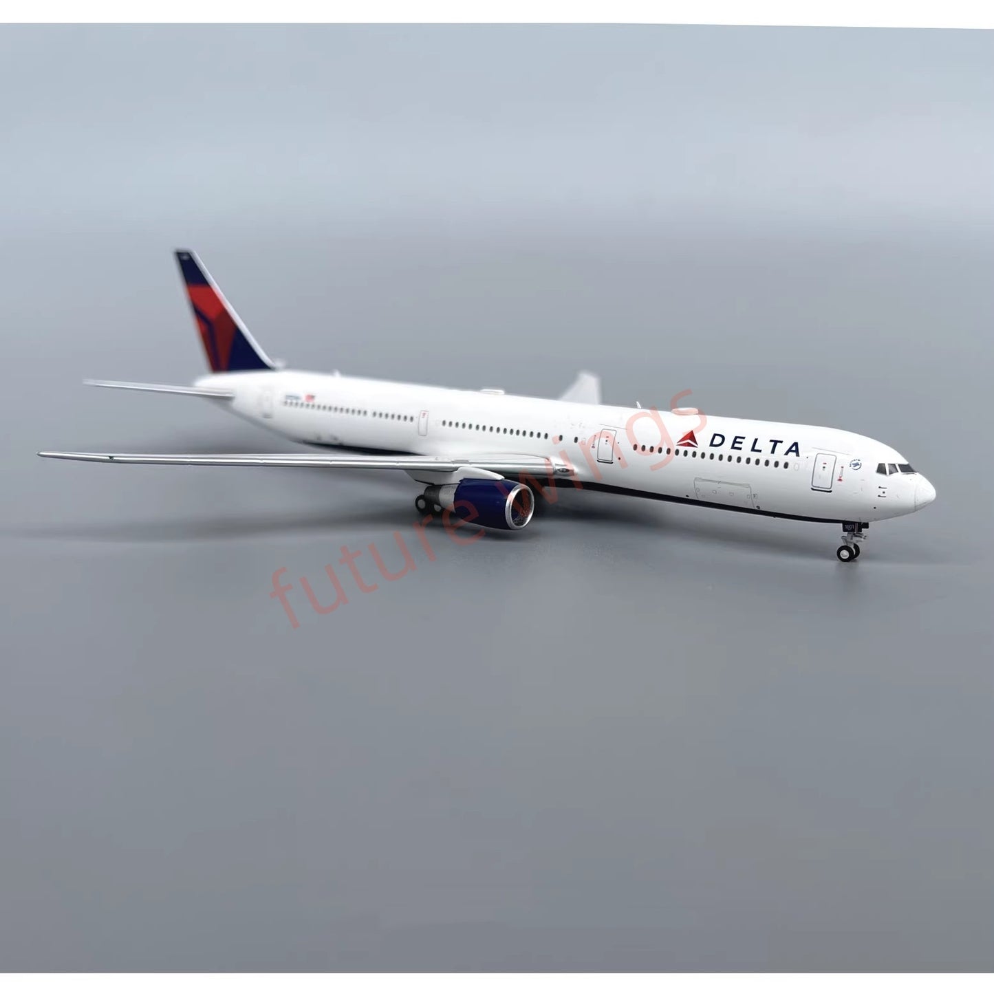 1:400 PandaModel Delta Airlines B767-400 N825MH Aircraft Model+Free Tractor