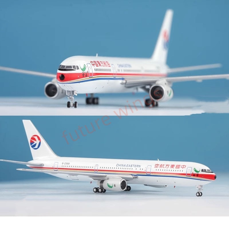 1:400 CW China Eastern Airlines B767-300ER B-5001 B-2568 Aircraft Model+Free Tractor
