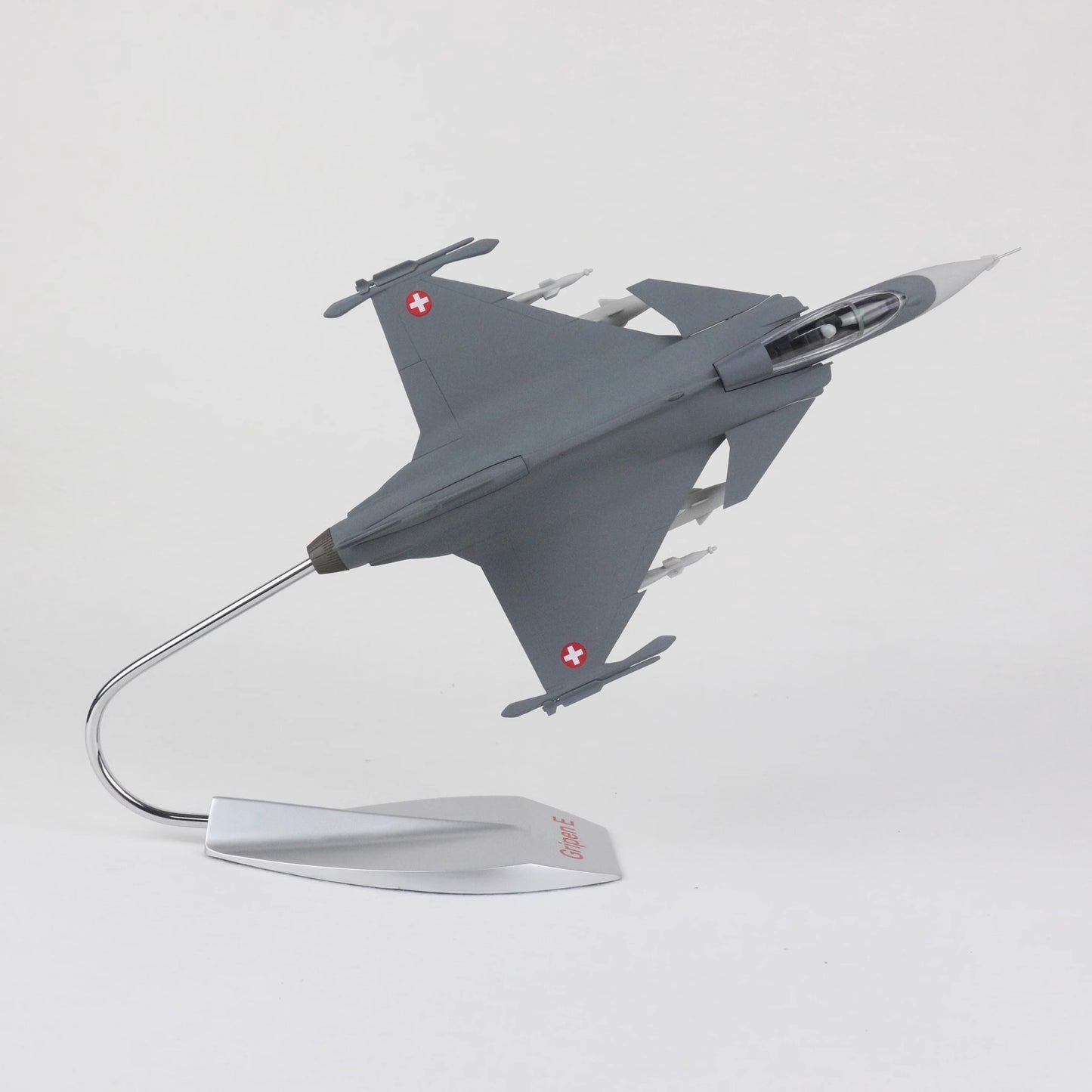 1:48 YRD Model SAAB JAS-39 Gripen Flighter Model With Stand