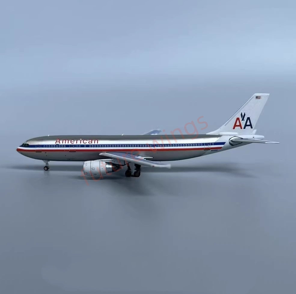 1:400 Z² Model American Airlines A300-600R N91050 Aircraft Model+Free Tractor