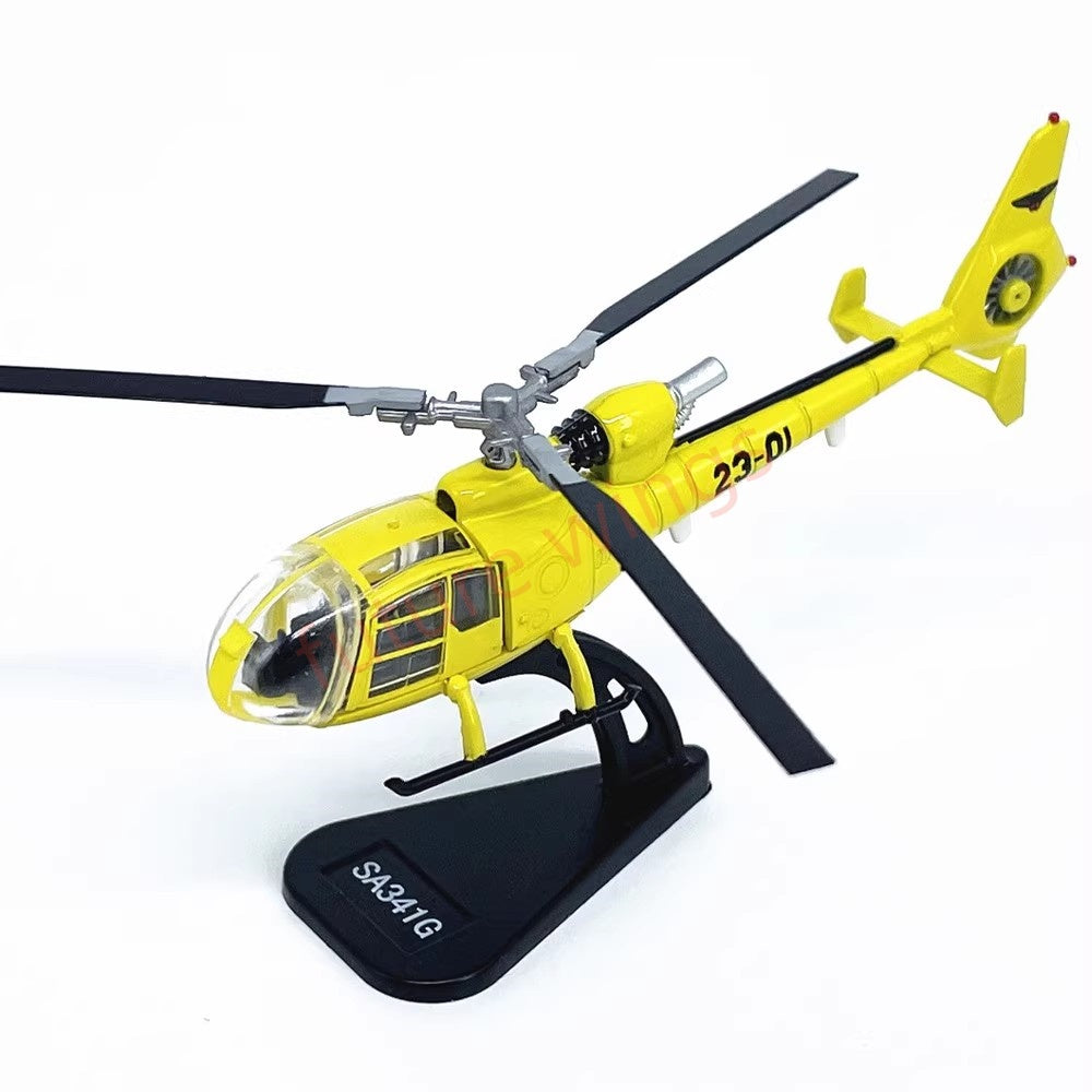 1:100 Scale Helicopter Model With Stand