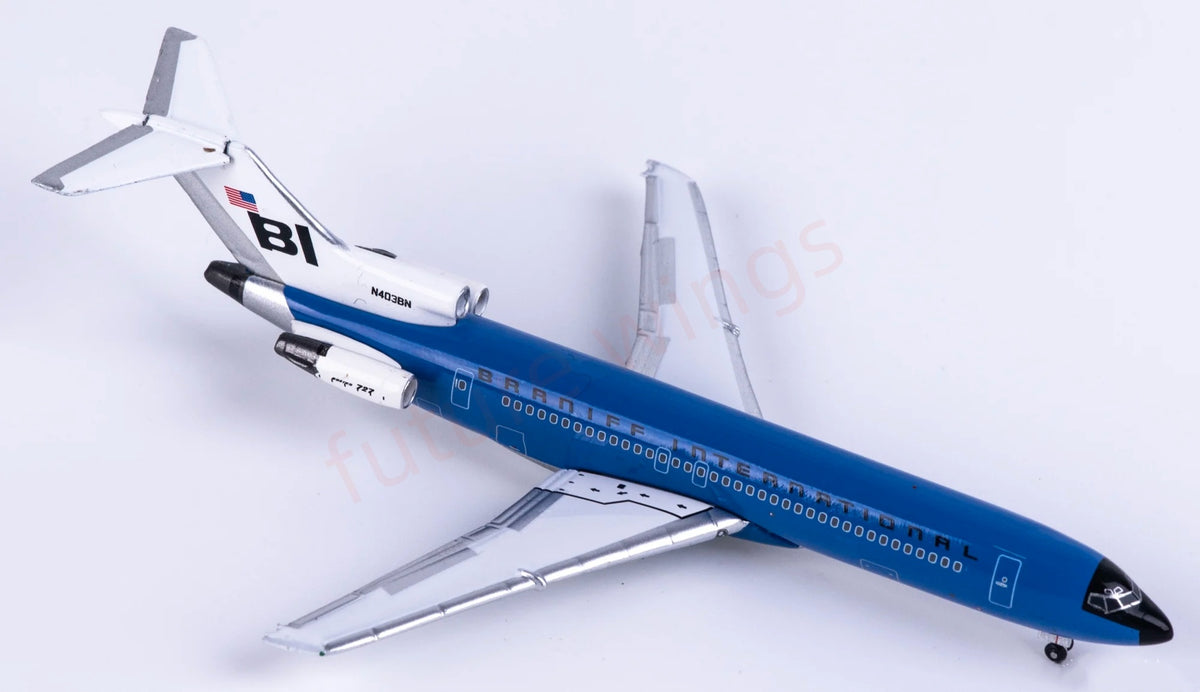 1:400 AeroClassics BBX41698 Braniff International Douglas DC-8-62 N1804 Aircraft Model+Free Tractor
