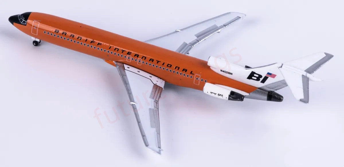 1:400 AeroClassics BBX41697 Braniff International B727-200 N402BN Aircraft Model+Free Tractor