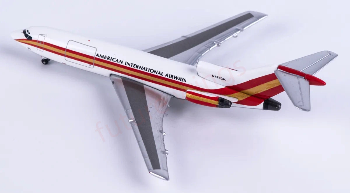 1:400 AeroClassics AC411474 Flying Tigers B727-100 N727CK Aircraft Model+Free Tractor