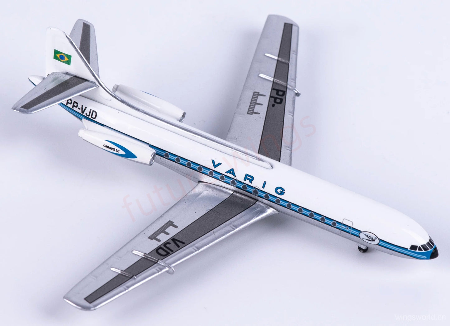 1:400 AeroClassics AC411537 Varig Sud Aviation SE-210 PP-VJD Aircraft Model+Free Tractor