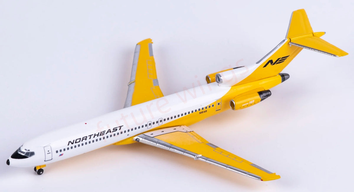 1:400 AeroClassics AC411550 Northeast Airlines B727-200 N1648 Aircraft Model+Free Tractor