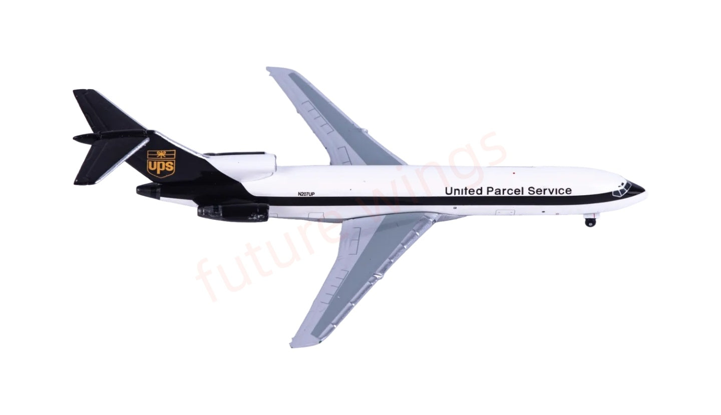 1:400 AeroClassics AC411558 UPS B727-200 N207UP Aircraft Model+Free Tractor