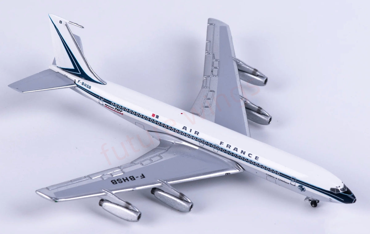 1:400 AeroClassics AC411491 Air France B707-300 F-BHSB Aircraft Model+Free Tractor