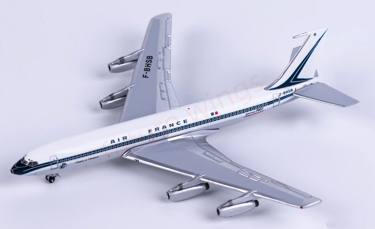 1:400 AeroClassics AC411491 Air France B707-300 F-BHSB Aircraft Model+Free Tractor