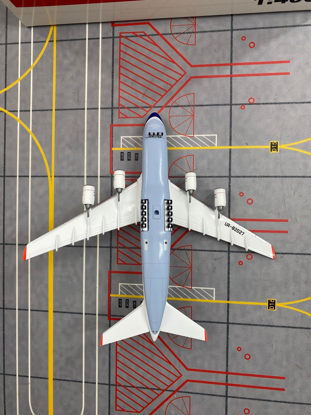 1:400 Blue Wings Antonov An-124 RA-82027 Aircraft Model With Stand